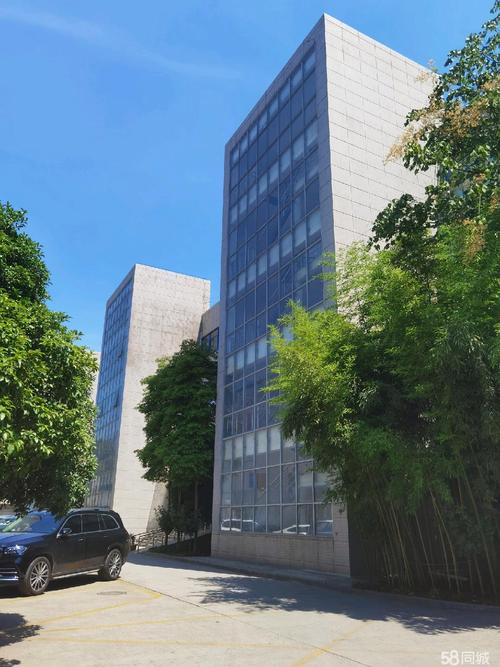 雄华园区20多家科技企业,主营光电连接器及电子焊接
